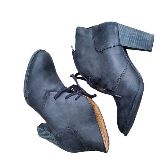 Clarks Indigo Black Leather Lace Up Block Heel Ankle Boot Bootie Sz 8.5 - Picture 8 of 10